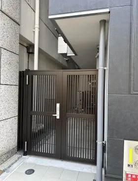 BORU G1ビルの外観