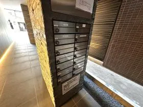 エスパシオ新富町ビルの外観