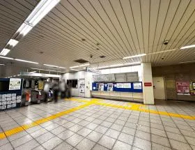 東京メトロ有楽町線「新富町駅」