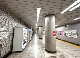 東京メトロ有楽町線「新富町駅」