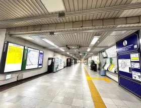 総武線快速「馬喰町駅」