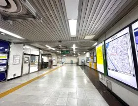 総武線快速「馬喰町駅」