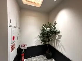 JP-BASE築地駅前ビルの外観