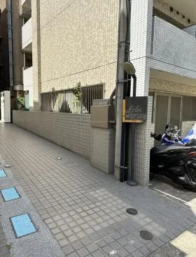 カルム石田ビルの外観