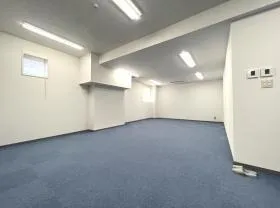 こくほ21ビルの外観