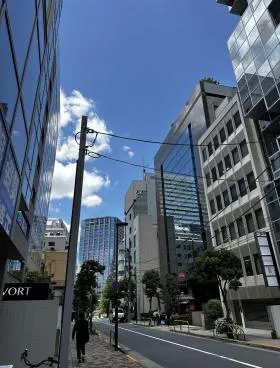 VORT麹町plusビルの外観
