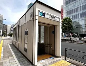 出入口4（地上）