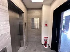 銀座スカイビルの外観