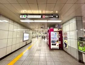 都営大江戸線「築地市場駅」