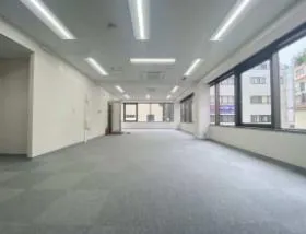 さかえ商事ビルの外観