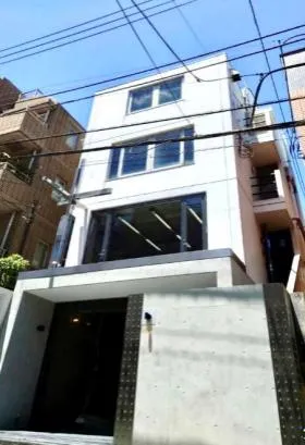 MOTOAZABU 1112ビルの外観