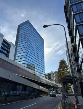 フォーラム渋谷神泉ビルの外観