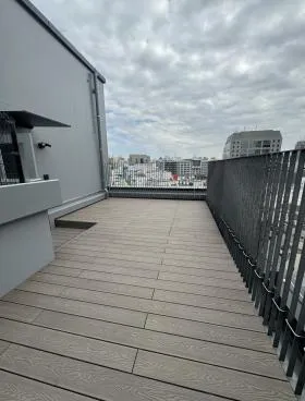 水道橋BUSINESS CUBEビルの外観