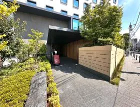 IsaI AkasakAの外観