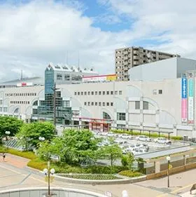 地下鉄泉中央駅ビルの外観
