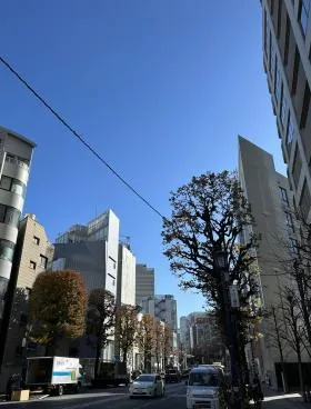 ACN青山PLACEビルの外観