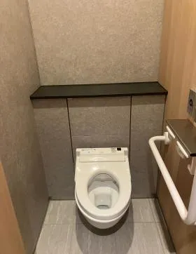 BIZCORE御茶ノ水ビルの外観