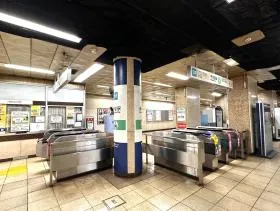 東京メトロ千代田線「赤坂駅」
