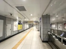 青山一丁目駅