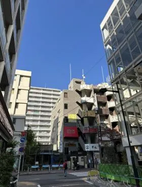 フィル・パーク田町ビルの外観