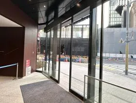 新日本消防会館ビルの外観