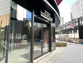 新日本消防会館ビルの外観