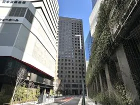 新日本消防会館ビルの外観