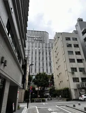 CIRCLES秋葉原駅前ビルの外観