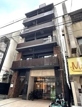 NOVEL WORK Yotsuyaビルの外観