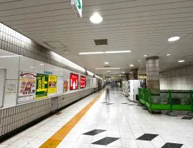 四ツ谷駅（東京メトロ南北線）
