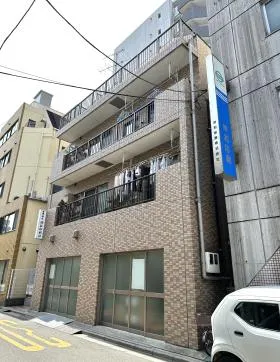 保坂ビルの外観