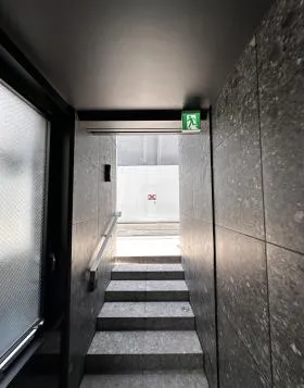 エラスムス虎ノ門の外観