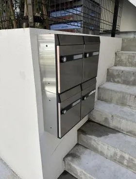 Jビル四谷荒木町ビルの外観