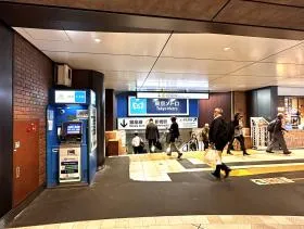 東京メトロ銀座線「新橋駅」入口