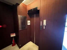 オープンオフィス西新橋の外観
