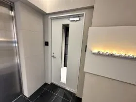 Biz Feel 茅場町(旧:SNT日本橋ビル)の外観