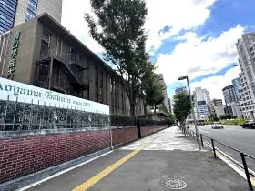 青山学院大学を通過する