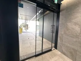 VORT六本木一丁目ビルの外観