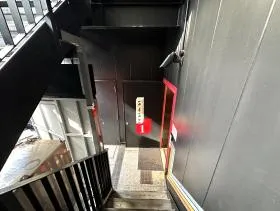 エムズクロス人形町ビルの外観