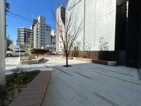 八重洲通フィルテラス(旧:八重洲通計画)ビルの外観