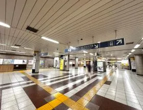 東京メトロ有楽町線「新富町駅」