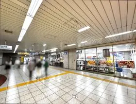 東京メトロ有楽町線「新富町駅」