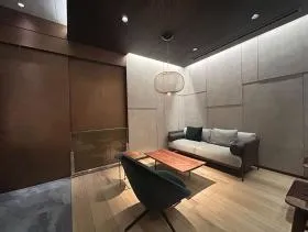 BIZCORE西新橋の外観
