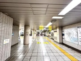 都営三田線「御成門駅」