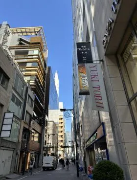 SANWAすずらんビルの外観
