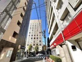 SIL人形町ビルの外観