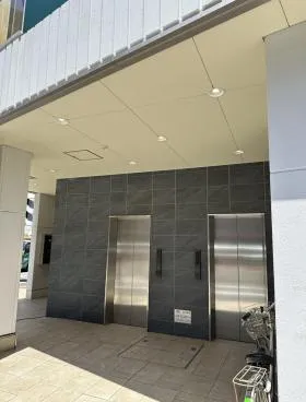 名駅３丁目の外観