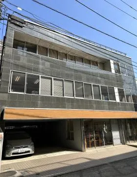 代官山ビルの外観