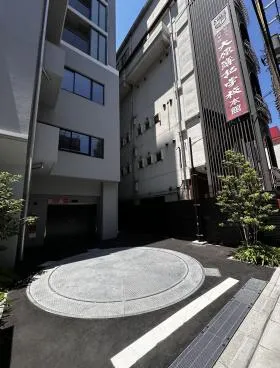 レ・ジェイドクロス千代田神保町ビルの外観