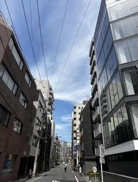 BIGS東神田ビルの外観